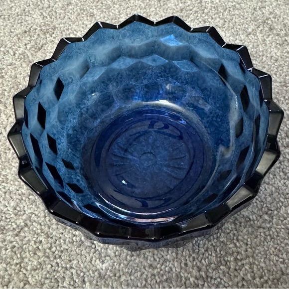 Indiana Glass Colony Whitehall cubist cobalt blue covered candy dish. - Picture 4 of 7